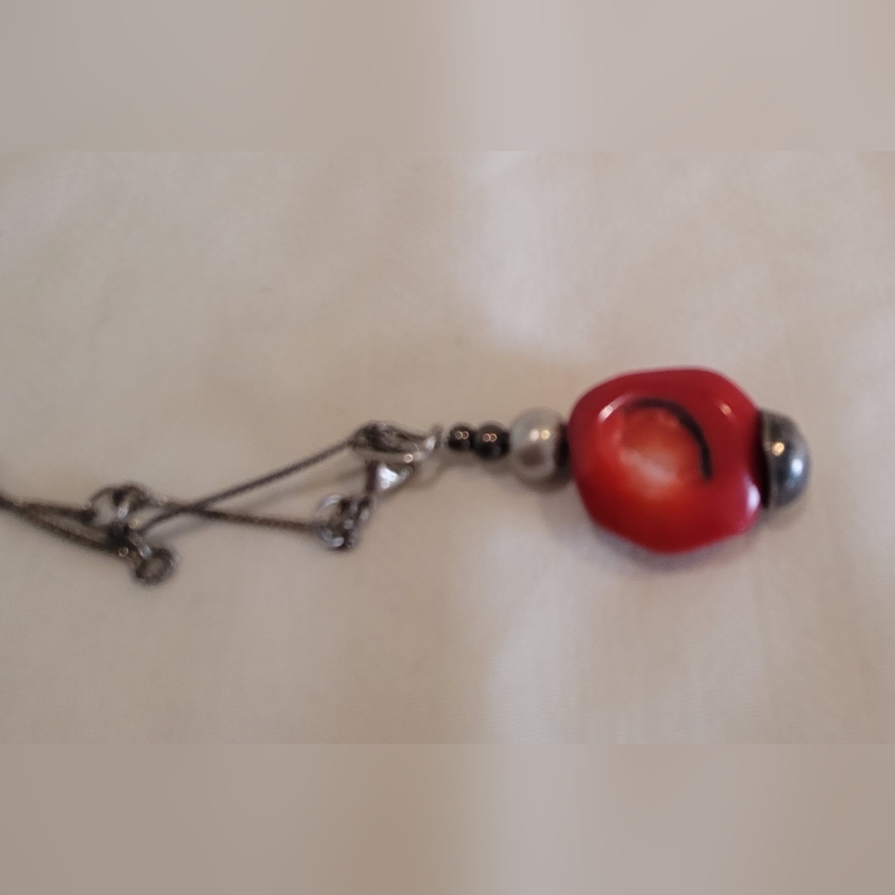 Sterling & Red Coral Necklace - Picture 4 of 4